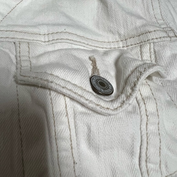 Calvin Klein cropped denim jean jacket size Small - Picture 9 of 12